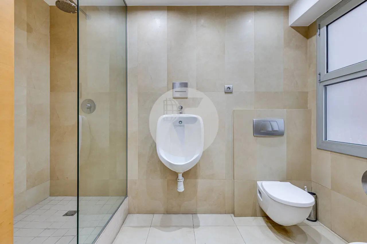 OFICINA PLUG&PLAY EN ALQUILER EN EL EIXAMPLE, JUNTO AL HOSPITAL CLÍNIC - imagen 29