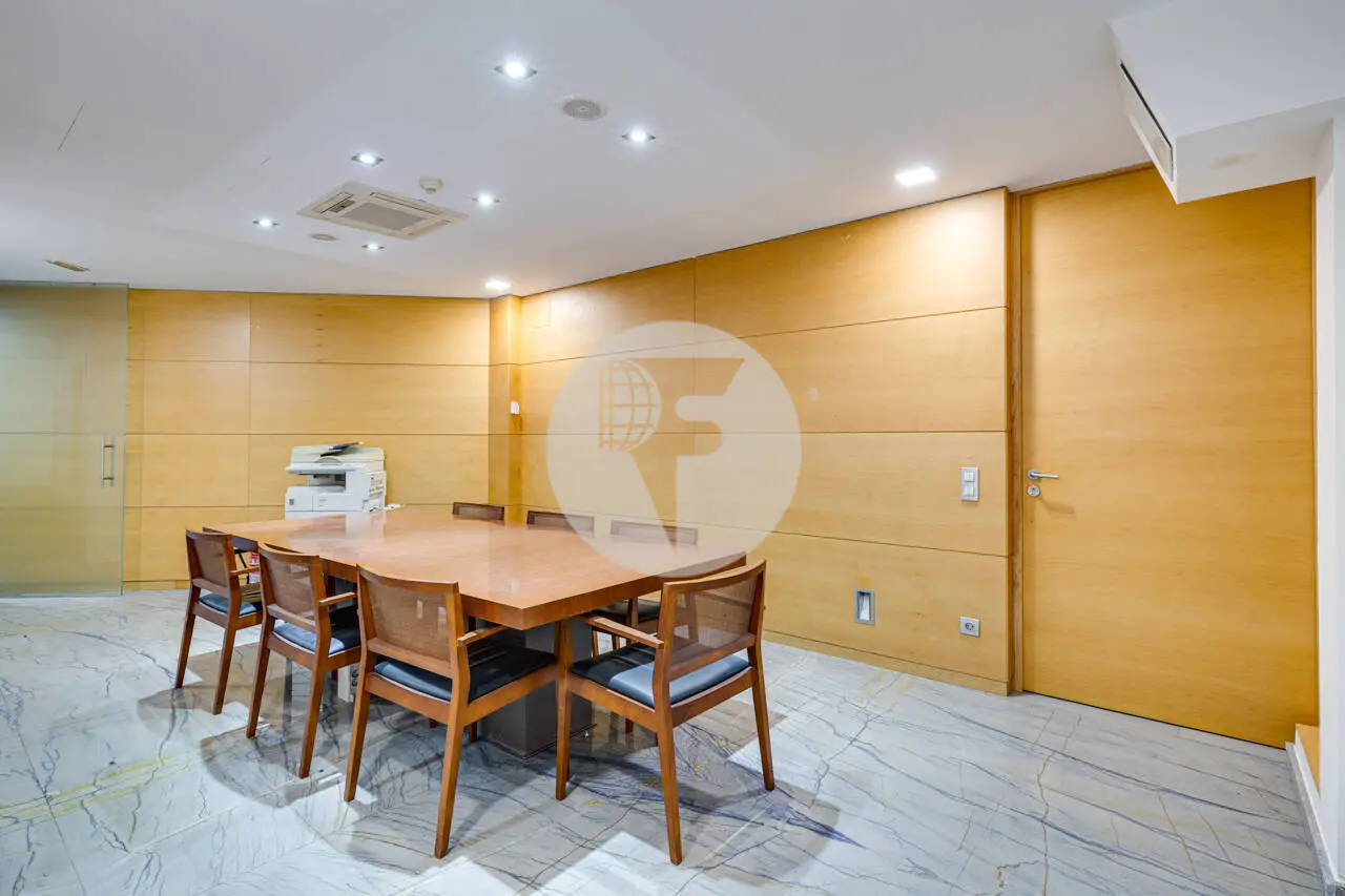 OFICINA PLUG&PLAY EN ALQUILER EN EL EIXAMPLE, JUNTO AL HOSPITAL CLÍNIC - imagen 17