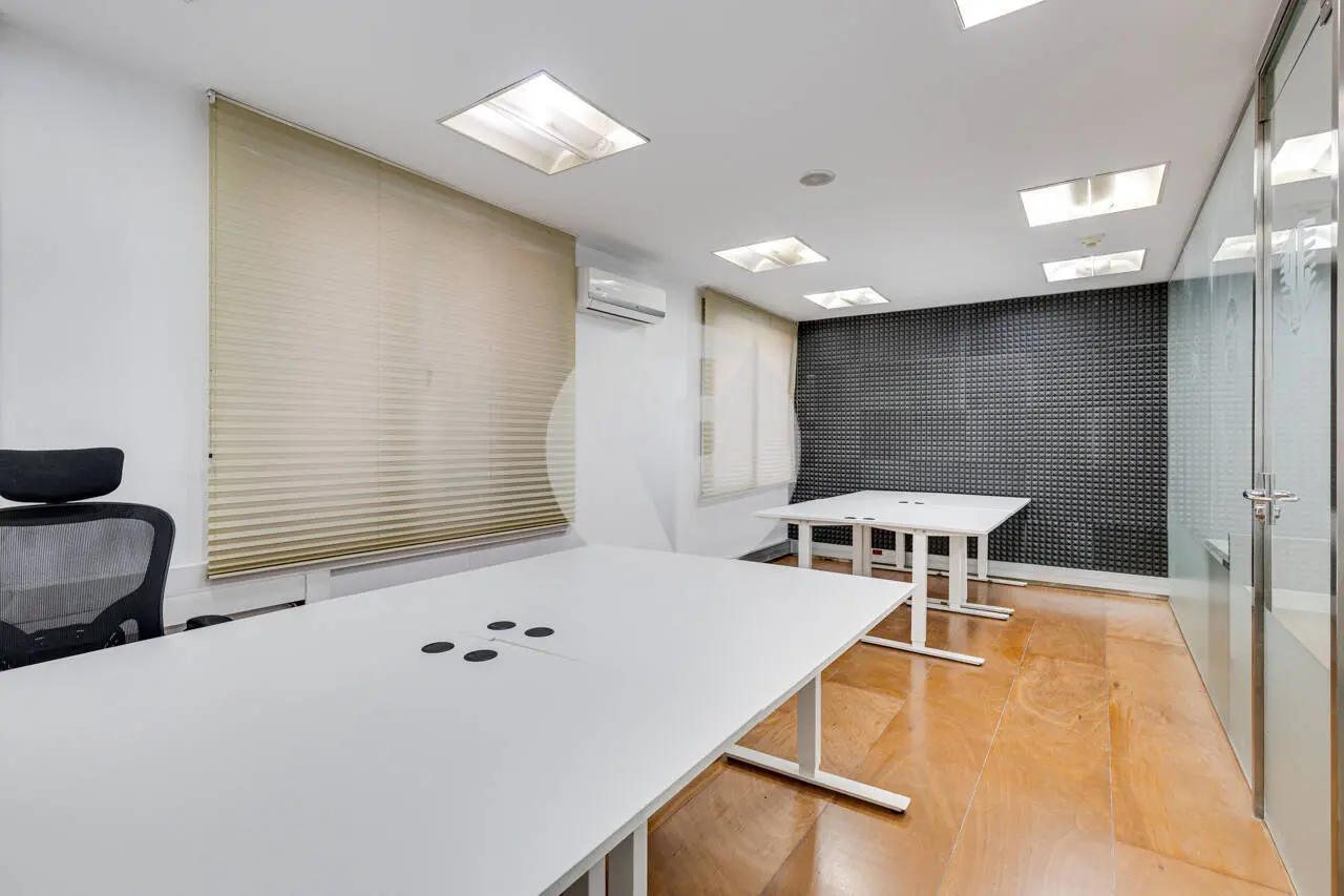 OFICINA PLUG&PLAY EN ALQUILER EN EL EIXAMPLE, JUNTO AL HOSPITAL CLÍNIC - imagen 14