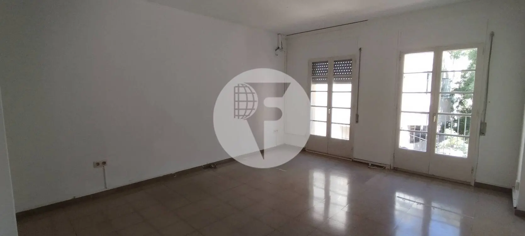 Oficina a segona planta