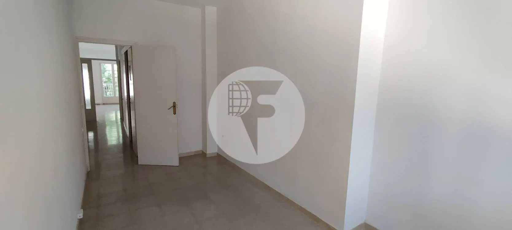 Oficina a segona planta - imagen 11