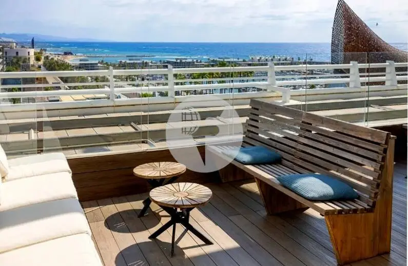 OFICINA IMPLANTADA DE 1.000 M² EN BLUE BUILDING, JUNTO AL MAR Y AL 22@ - imagen 14