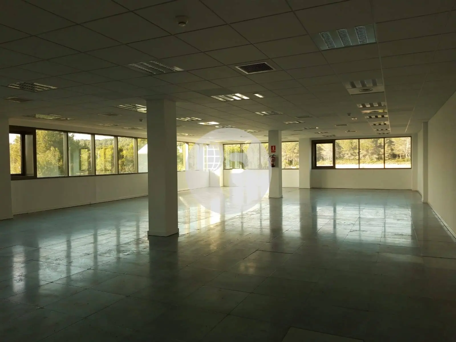 Oficina al Vallsolana Business Park. Sant Cugat del Vallès. 32