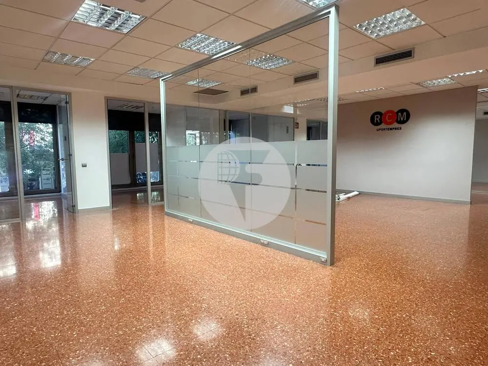 OFICINA PAU CLARIS, CENTRO BARCELONA - imagen 8