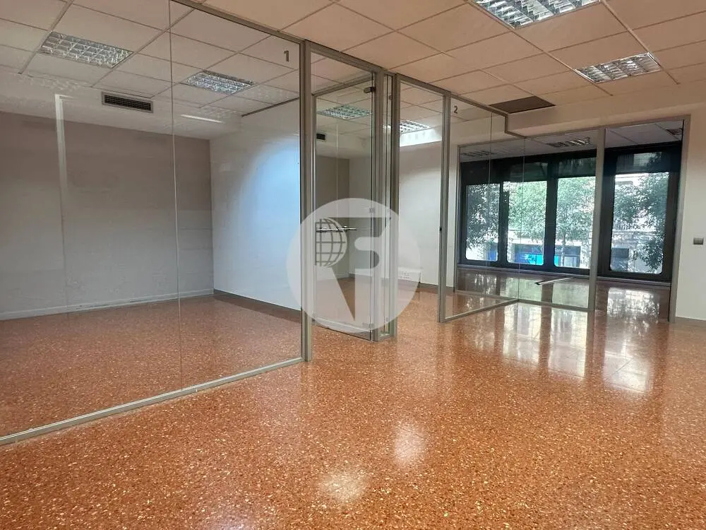OFICINA PAU CLARIS, CENTRO BARCELONA - imagen 4