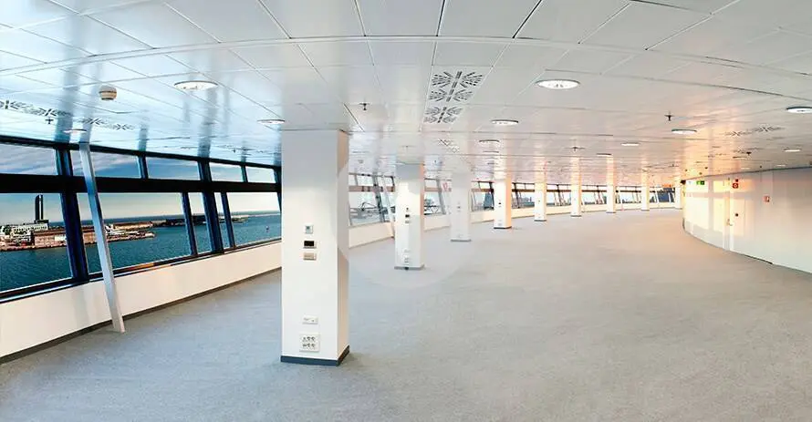 Oficina en alquiler en el emblemático World Trade Center. Barcelona. 1