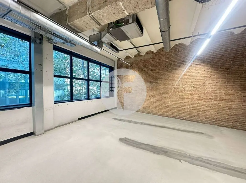 Oficina Plug&Play en edificio exclusivo de oficinas en pleno 22@ Barcelona - imagen 4