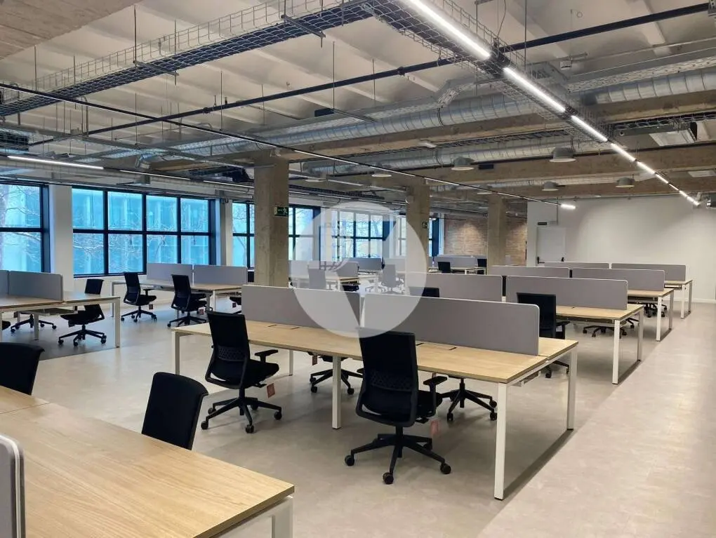 Oficina Plug&Play en edificio exclusivo de oficinas en pleno 22@ Barcelona