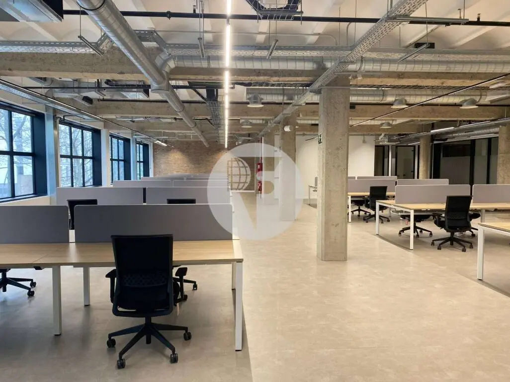 Oficina Plug&Play en edificio exclusivo de oficinas en pleno 22@ Barcelona - imagen 3