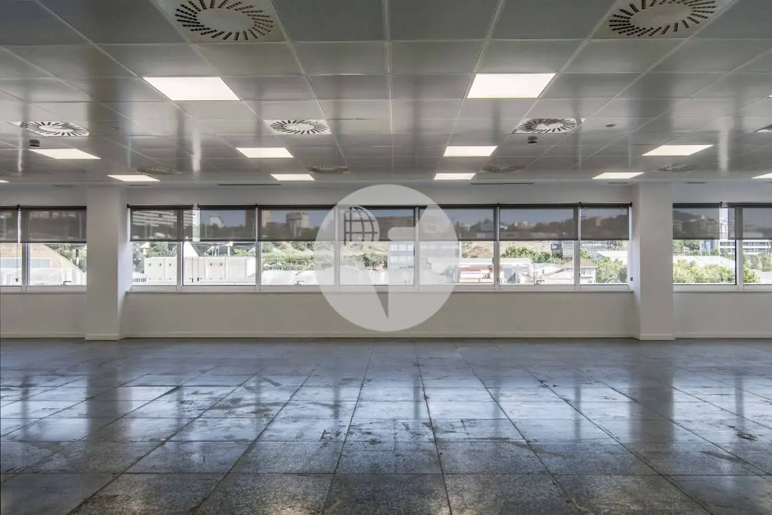 Oficina disponible en edificio Dublin dentro del complejo Parque Empresarial City Parc de Cornellà de Llobregat. Barcelona. 4