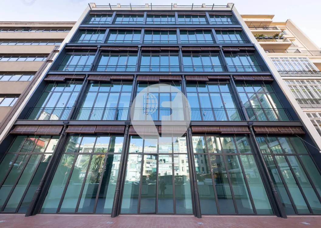Oficina diàfana de lloguer pròxima a Passeig de Gràcia. centre Barcelona 8