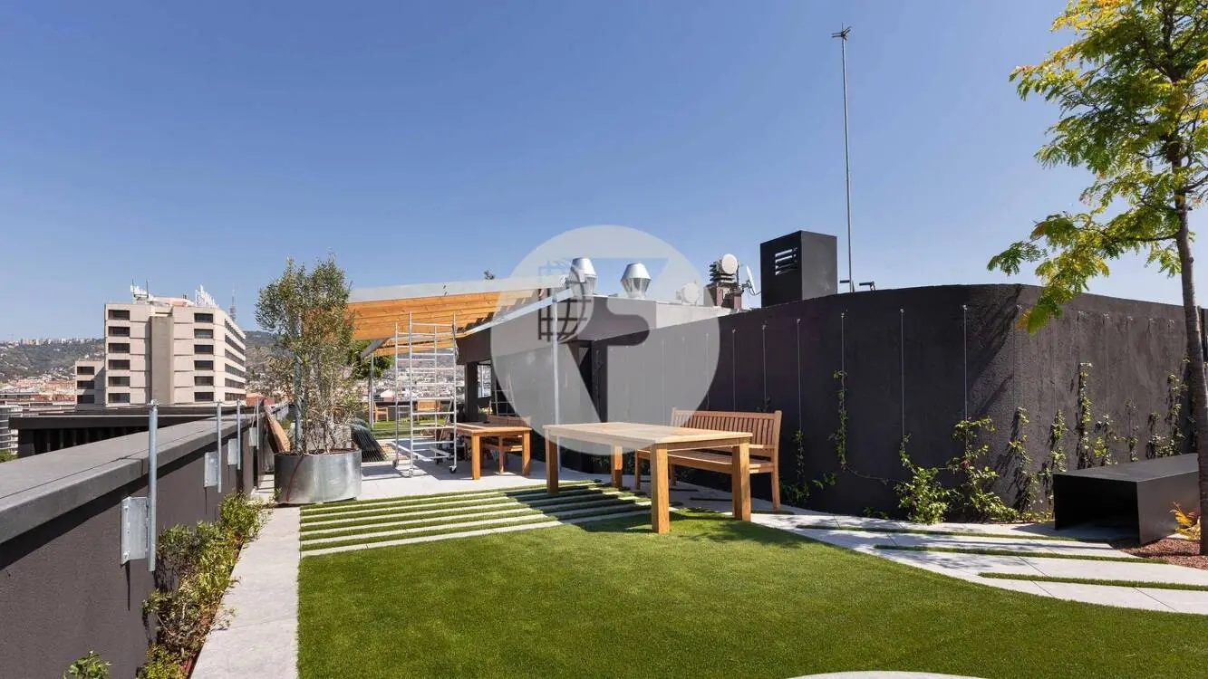 OFICINA REFORMADA DE 221 M² EN ALQUILER EN LA AVENIDA DIAGONAL - imagen 5