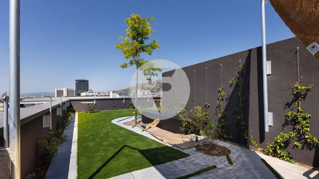 OFICINA REFORMADA DE 221 M² EN ALQUILER EN LA AVENIDA DIAGONAL - imagen 8