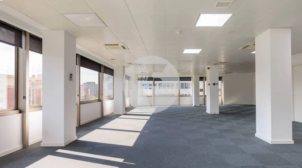 OFICINA REFORMADA DE 221 M² EN ALQUILER EN LA AVENIDA DIAGONAL - imagen 15