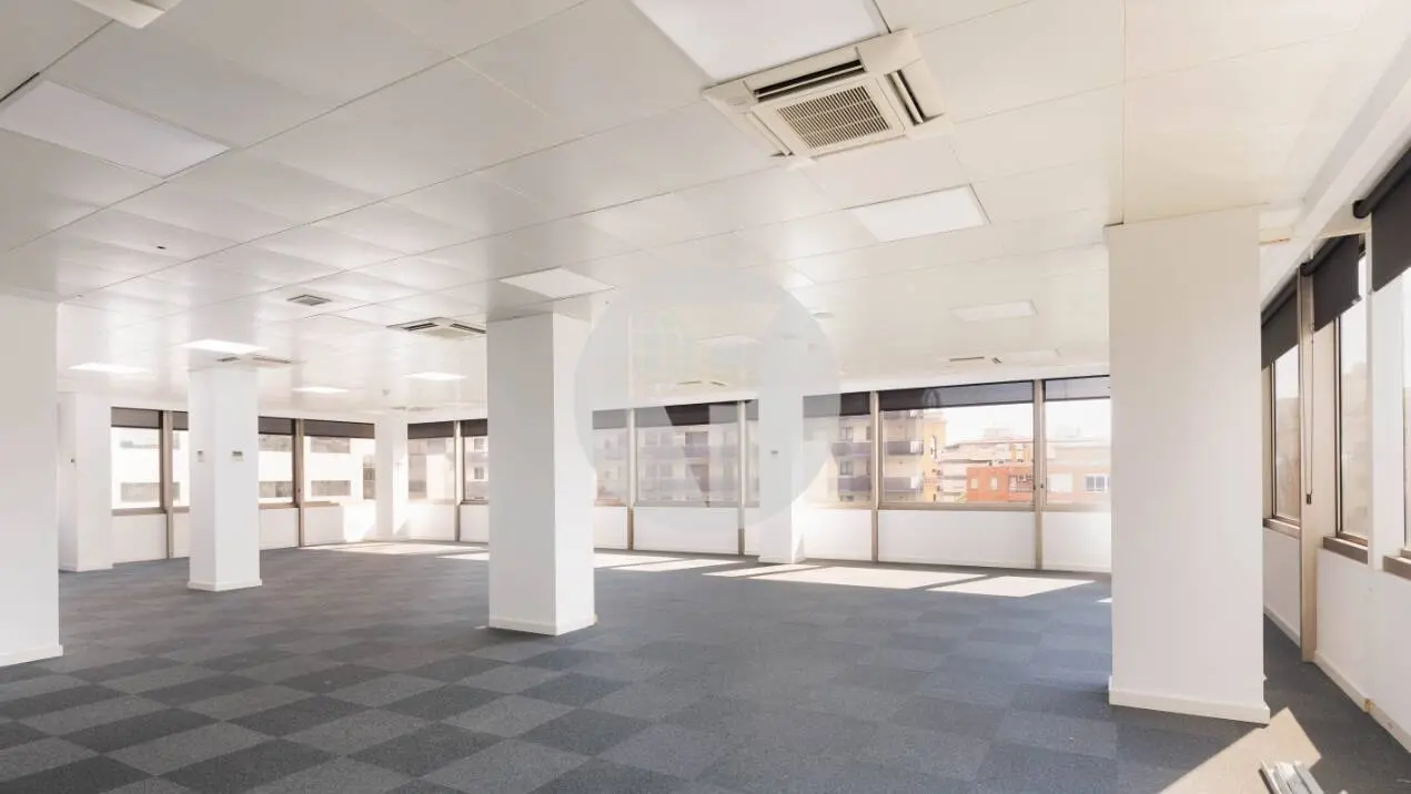 OFICINA REFORMADA DE 221 M² EN ALQUILER EN LA AVENIDA DIAGONAL - imagen 18