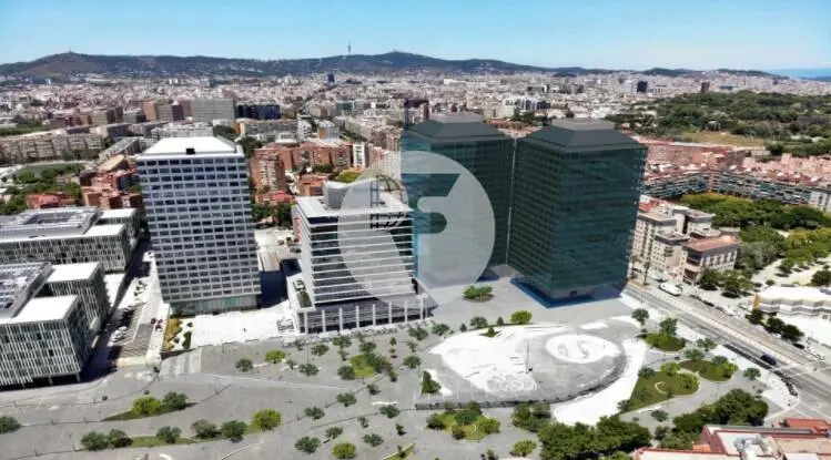 Oficina exterior, moderna y luminosa en Torre Ponent. Pg Zona Franca. Barcelona. 4