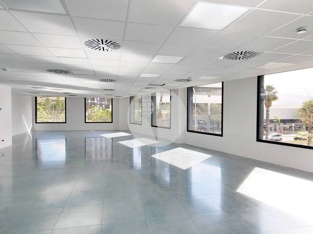 Oficina en venda en edifici corporatiu al Pg. de la Zona Franca. Barcelona 20