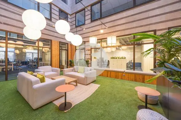 PLAÇA CATALUNYA 21
