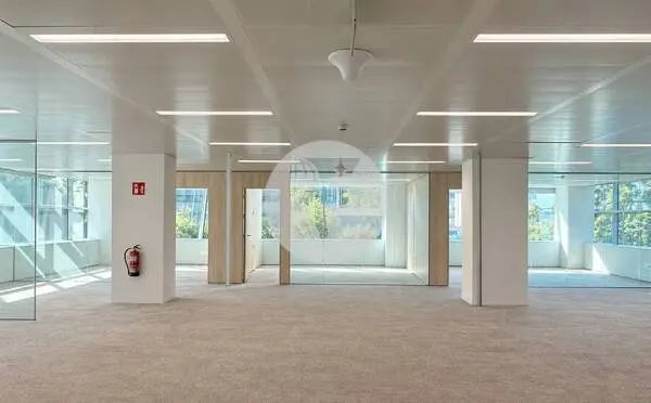  OFICINA IMPLANTADA EN LLOGUER A L'AV. DIAGONAL - ZONA PRIME