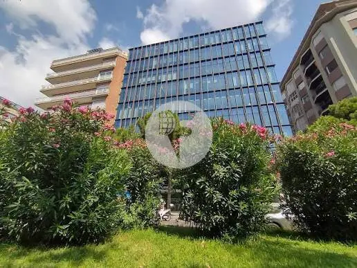 OFICINAS EN ALQUILER EN EL EDIFICIO BEETHOVEN, JUNTO A AVENIDA DIAGONAL Y FRANCESC MACIÀ