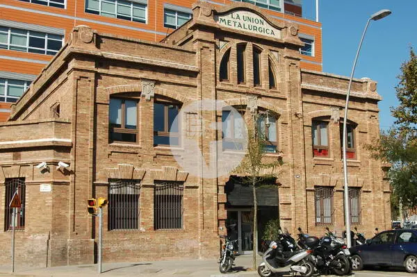 Oficina corporativa de estilo industrial en alquiler en 22@ Barcelona