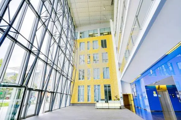WTC ALMEDA PARK. ED. 8