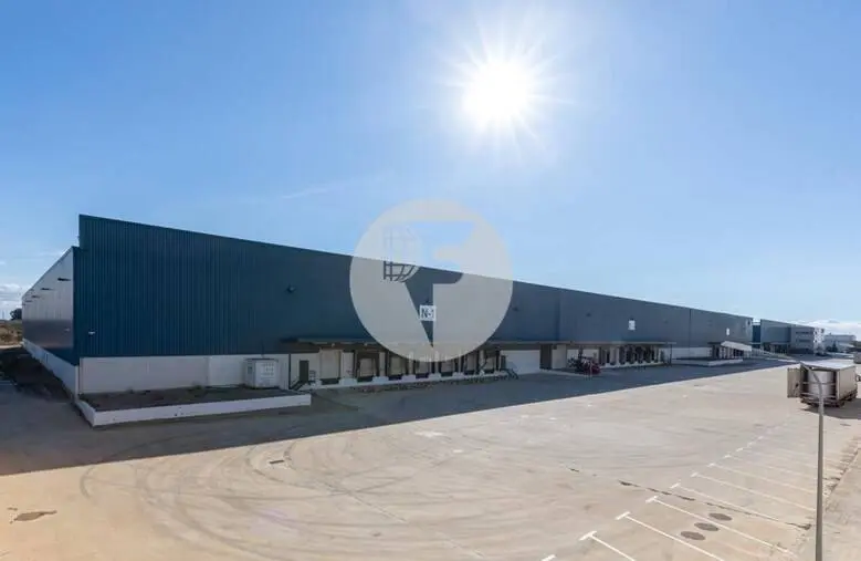 Logistics warehouse for rent of 41.790 m² - Valls, Tarragona. 9