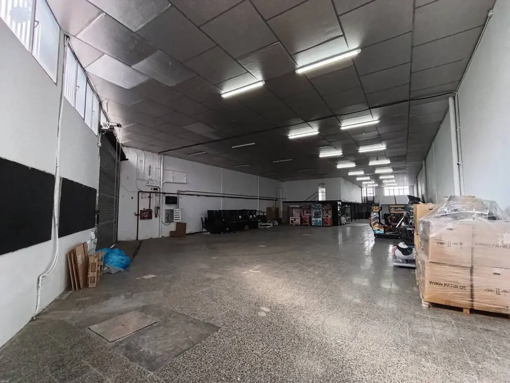 Nave industrial en alquiler de 780 m² – Rubi, Barcelona. - imagen 5