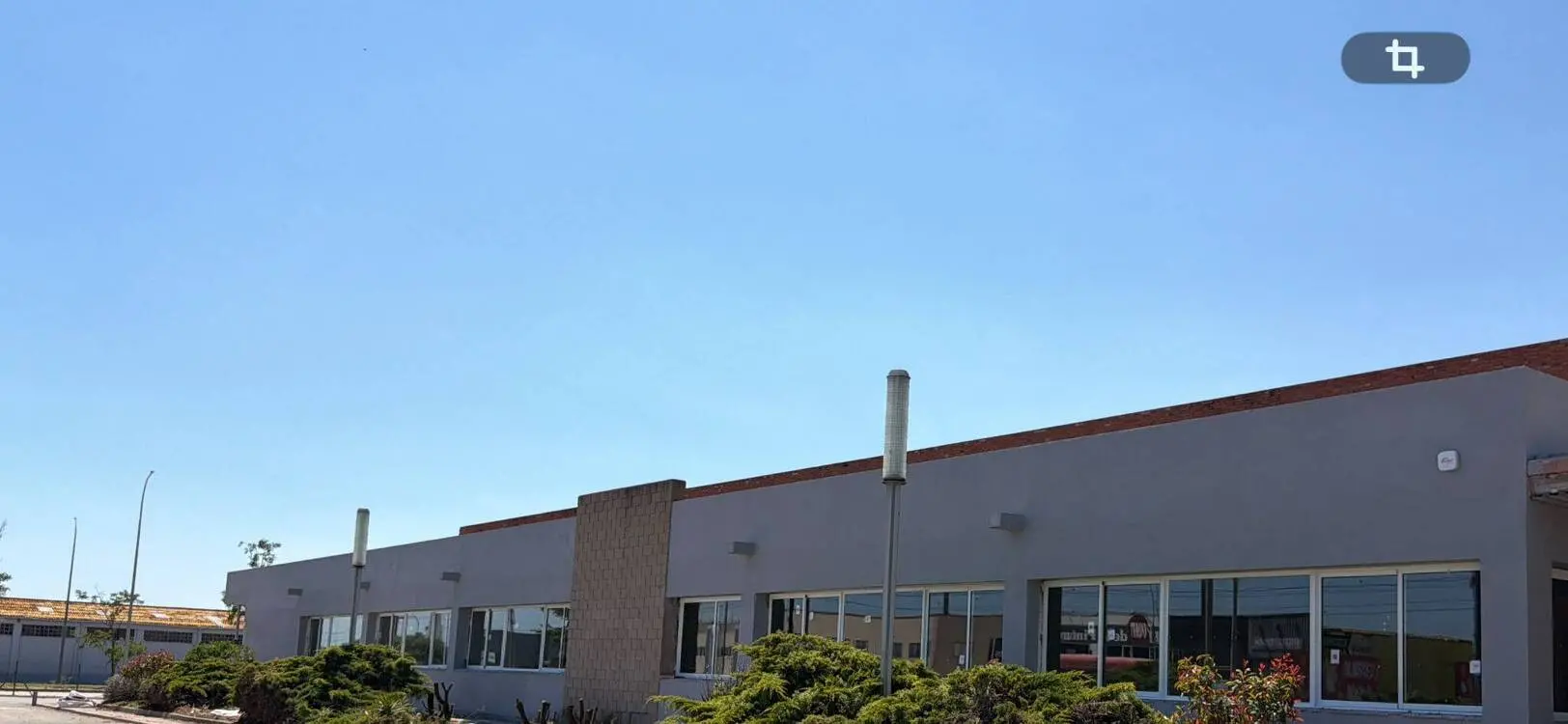 Nave industrial en venta o alquiler de 4.322 m² con solar de 10.265 m² – Valls (Tarragona) - imagen 2