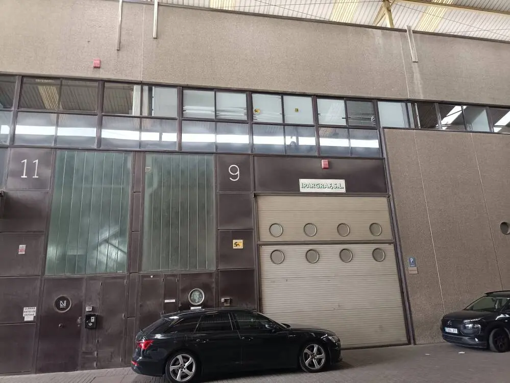 Nave industrial en venta de 1.236 m² en Sant Feliu de Llobregat (Barcelona) - imagen 7