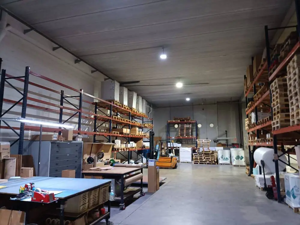 Nave industrial en venta de 1.236 m² en Sant Feliu de Llobregat (Barcelona) - imagen 12