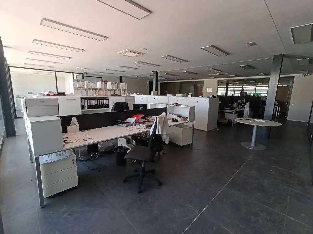 Nave industrial en alquiler y venta de 5.350 m² – Terrassa, Barcelona - imagen 41