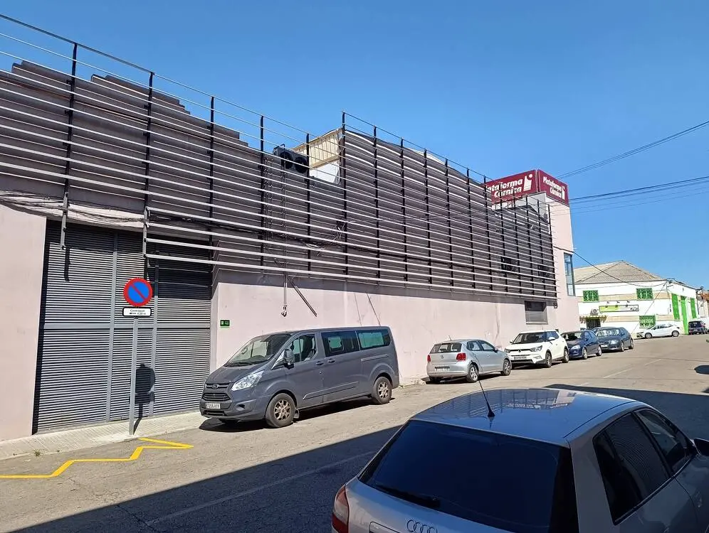 Nave industrial en alquiler y venta de 5.350 m² – Terrassa, Barcelona - imagen 4