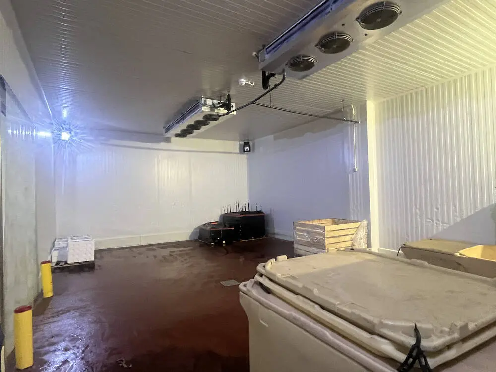 Nave logística en venta de 758 m² – Hospitalet de Llobregat, Barcelona - imagen 4