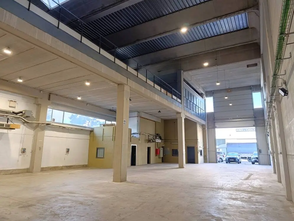 Nave industrial en alquiler de 770 m² – Badalona, Barcelona - imagen 6
