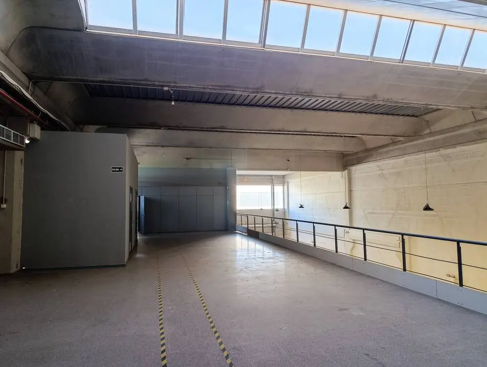Nave industrial en alquiler de 770 m² – Badalona, Barcelona - imagen 26