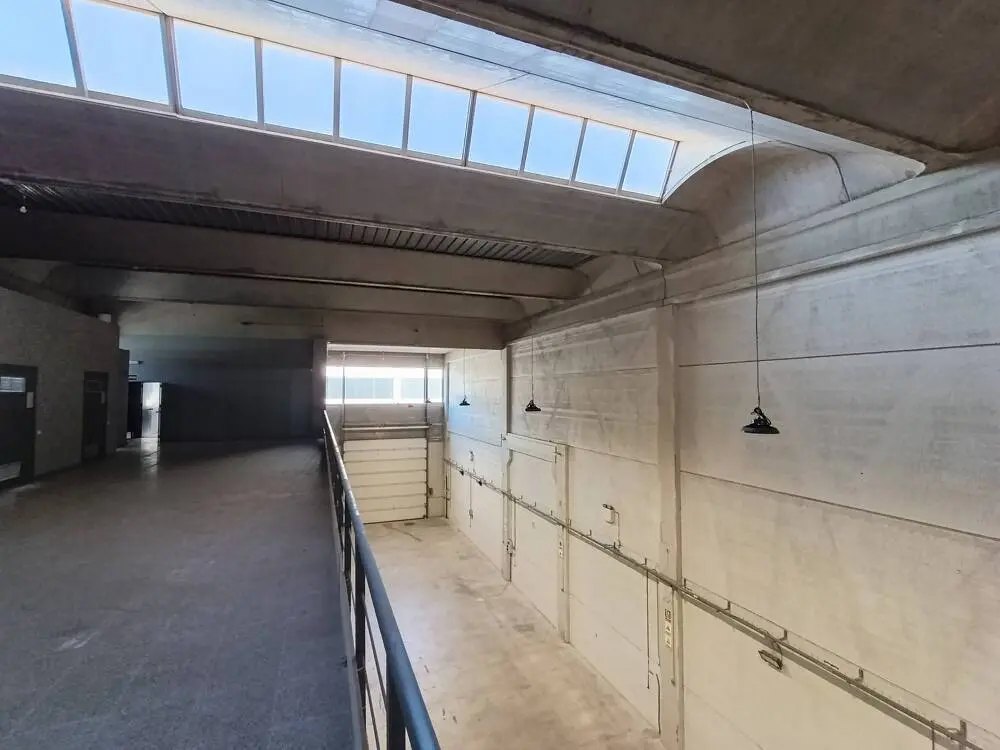 Nave industrial en alquiler de 770 m² – Badalona, Barcelona - imagen 28