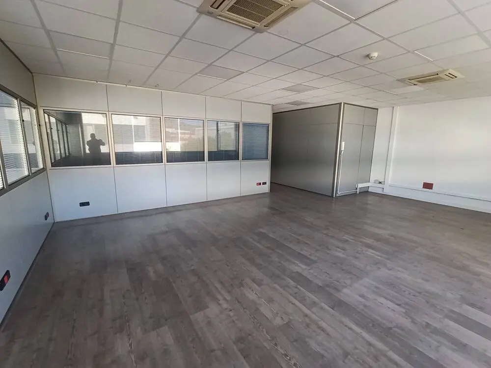 Nave industrial en alquiler de 770 m² – Badalona, Barcelona - imagen 22