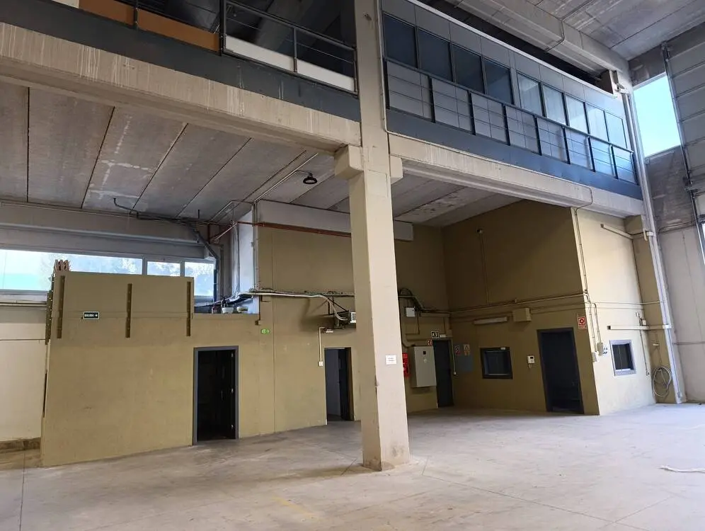Nave industrial en alquiler de 770 m² – Badalona, Barcelona - imagen 13
