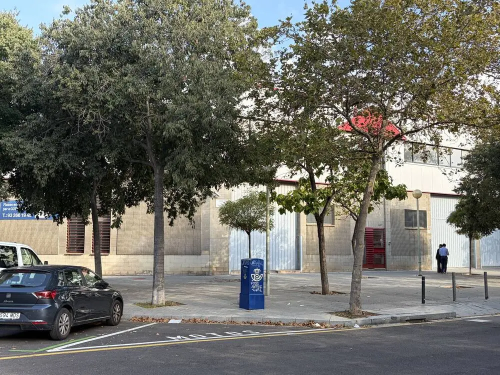 Nave industrial en alquiler de 819 m² – Poblenou, Barcelona - imagen 9