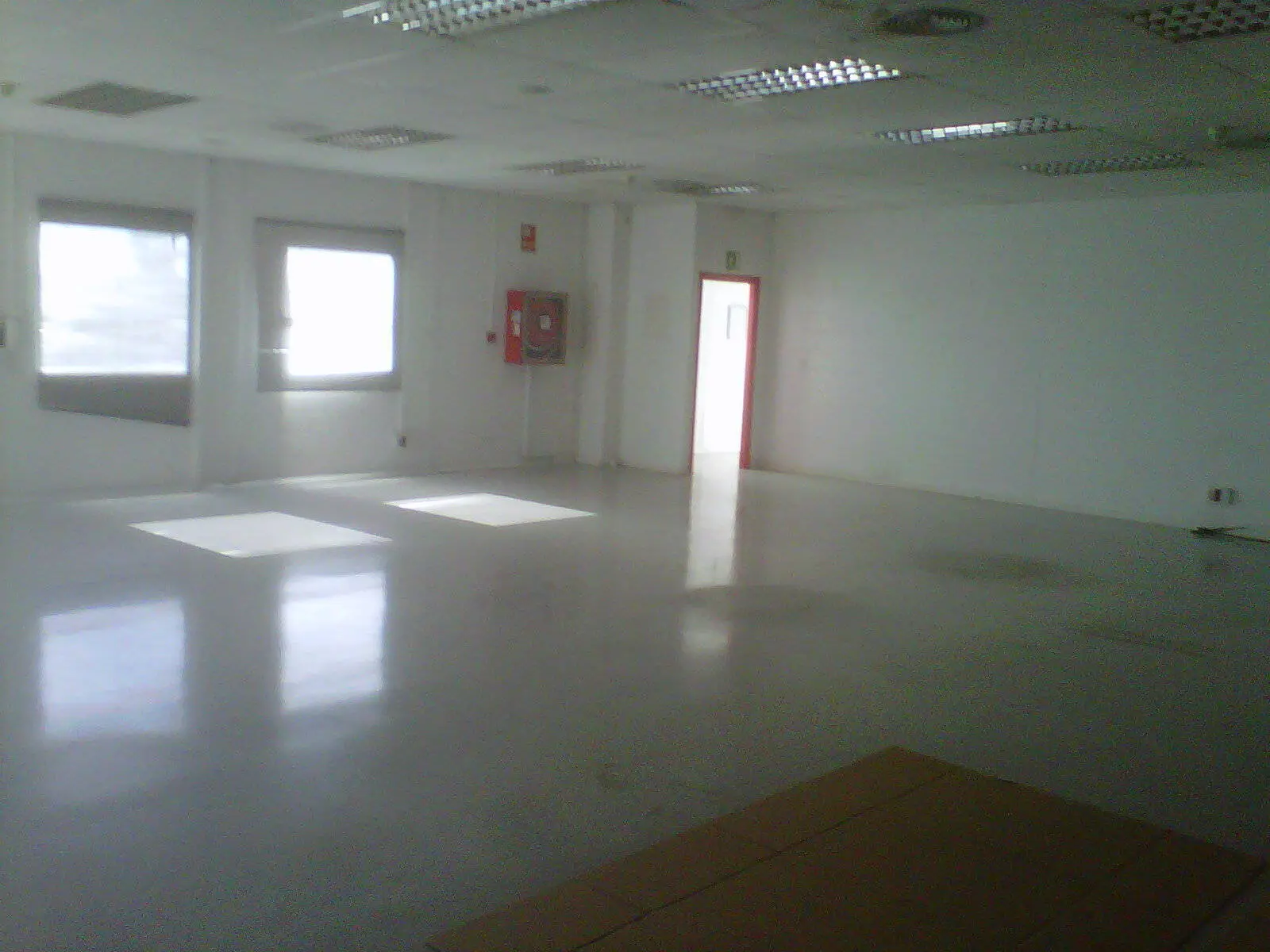 Nave industrial-logística de 2.644 m² en alquiler – Gavà, Barcelona. - imagen 4
