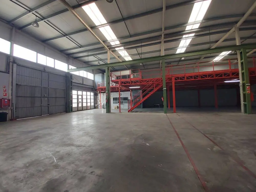 Nave industrial en alquiler de 1.260 m² – Sant Vicenç dels Horts, Barcelona. - imagen 13