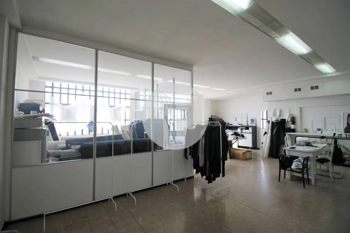 Nau industrial en venda de 1.250 m² - Terrassa, Barcelona. 6