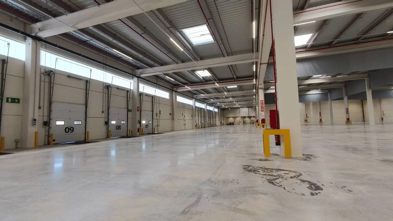 Logistics warehouse for rent of 11,123 m² - Odena, Barcelona 3
