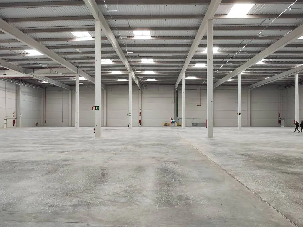 Logistics warehouse for rent of 5,870 m² - Sabadell, Barcelona. 6