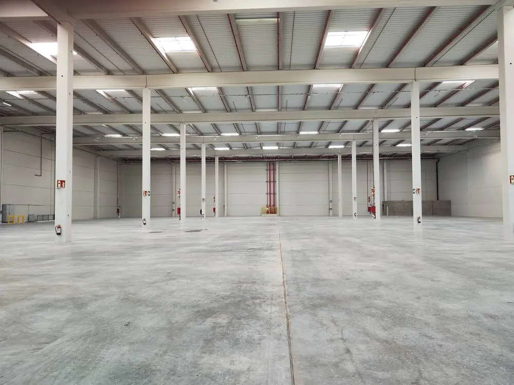 Logistics warehouse for rent of 5,870 m² - Sabadell, Barcelona. 9