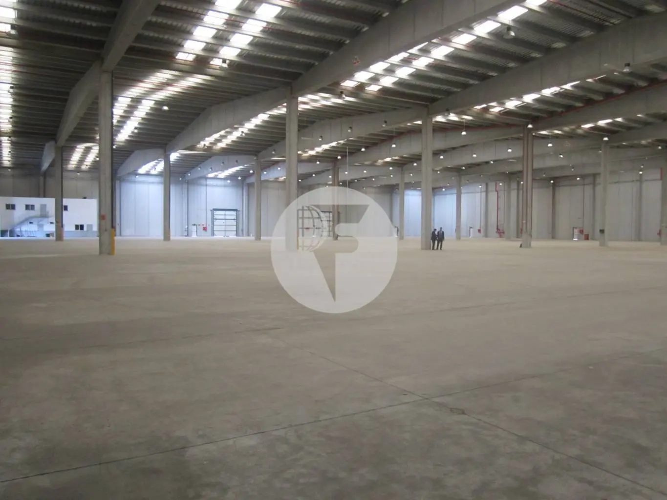 Logistics - industrial warehouse of 9,738 m² for rent - El Pla Santa Maria. Tarragona 9