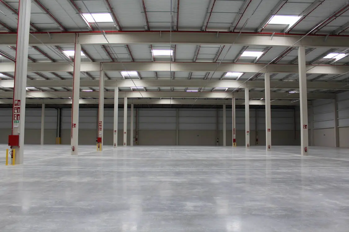 Logistics warehouse for rent of 22,152 m² - Esparreguera, Barcelona 2