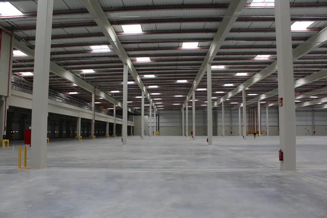 Logistics warehouse for rent of 22,152 m² - Esparreguera, Barcelona 3