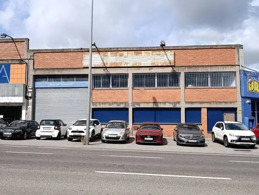 Nave industrial en alquiler de 780 m² - Rubi, Barcelona.